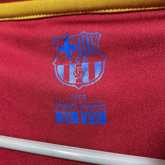 FC Barcelona Lionel Messi Practice Jersey Size XL - Picture 2 of 4